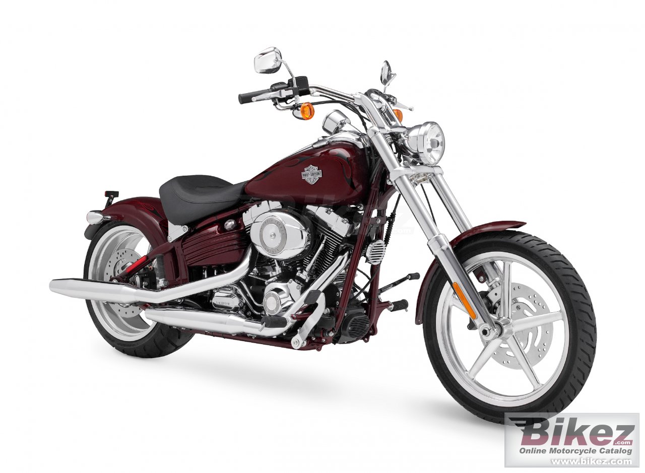 Big Harley-Davidson fxcwc rocker c picture and wallpaper from Bikez.com